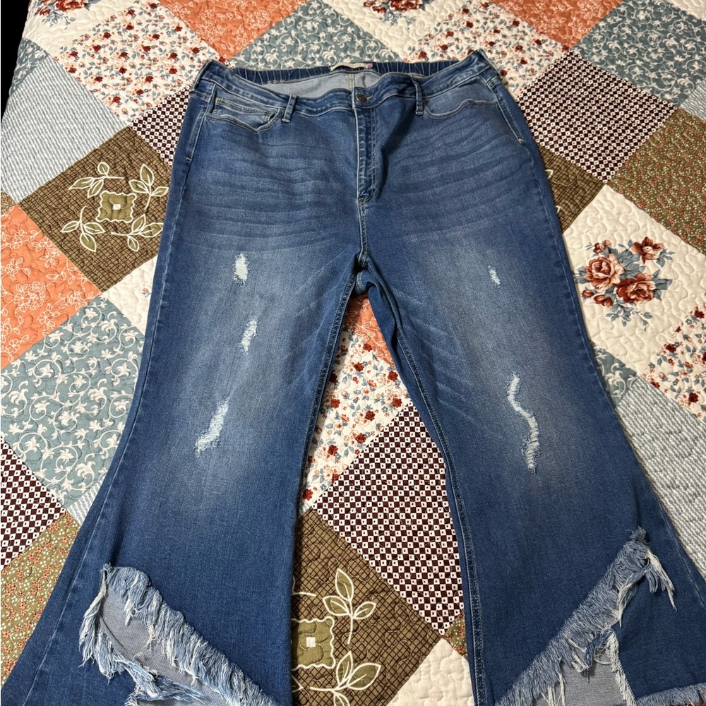 Frayed Hem Blue Flare Jeans